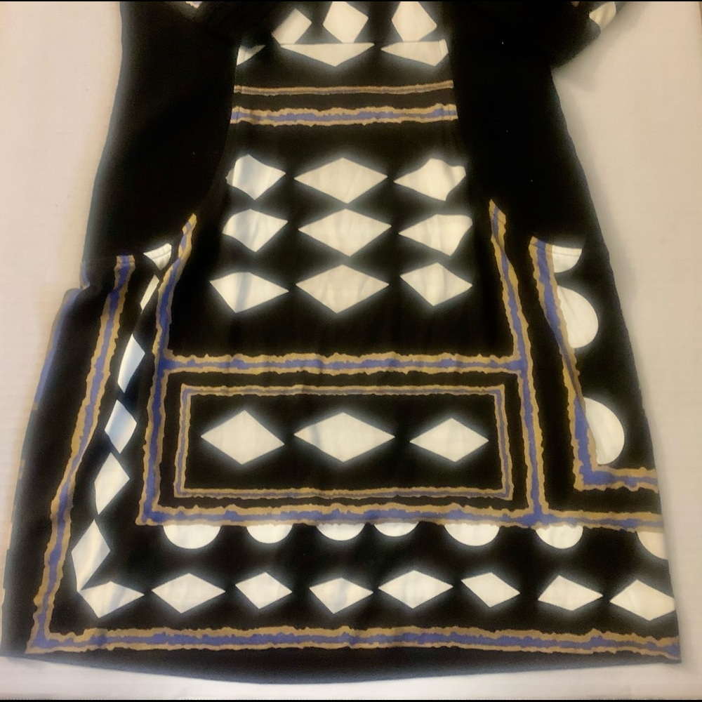 Diane Von Furstenburg Silk 3/4 Sleeve Dress - Picture 10 of 12